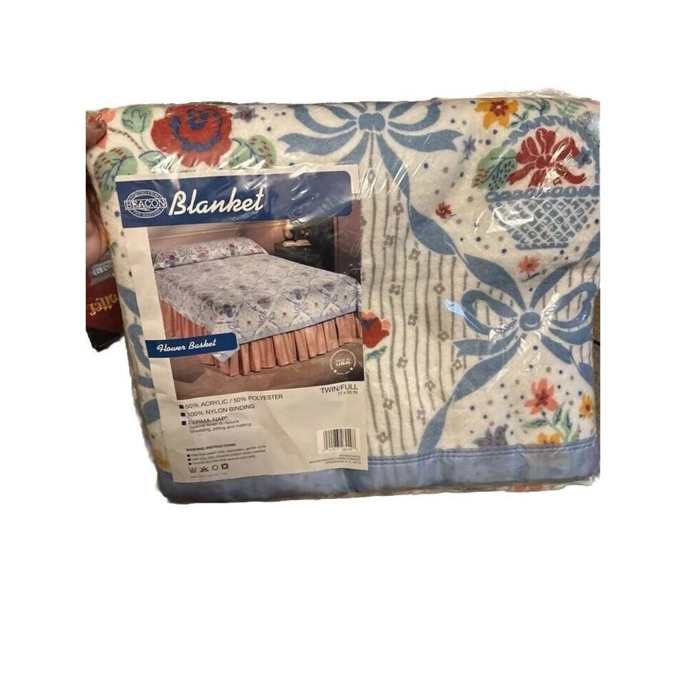 Vintage Beacon Blanket‎ Flower Basket Twin/Full Nylon 72x90